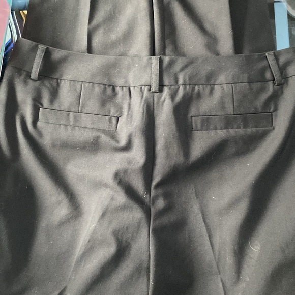 6/$20 VERA Vera Wang Black High-Rise Slim Straight Pants EUC 12P - Picture 12 of 13